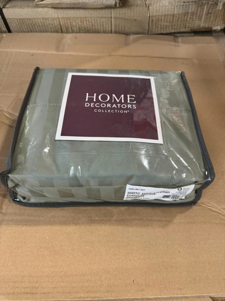 Wholesale Lot Of 240 Sets Of 500 Thread Count Egyptian Cotton King and Queen Bedsheets – Original Retail Price Of The Sets Is $120 Each – Your Price Is Only $12 For Each Set