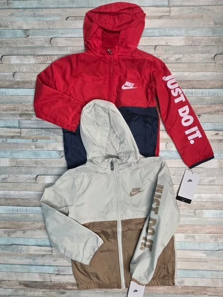 Wholesale Lot Of 50 Nike Jackets For Kids – Two Colors – Sizes 4-7 – MSRP $55 Each – Your Price Is Only $16 Each – Free Shipping