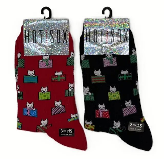 Wholesale Lot Of 600 Pairs Of Women’s Socks By Hot Sox – Cat Print – Colors Black And Red – Size 9-11 – MSRP $6.00 Each Pair – Cotton/Polyester/Spandex Blend – Your Price Is Only .65 A Pair