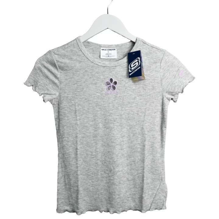 Wholesale Lot Of 2,674 SKECHERS Girls Oxford Heather SS Daisy Die-Cut Tees – UPC 194257416346 – MSRP $9.99 – Price $1.50 Each