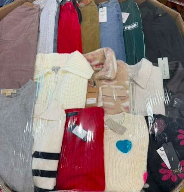 Wholesale Lot Of 400 Pieces Of Brand New Overstock Clothing From Marshalls And TJ Maxx – Only $4.00 Each