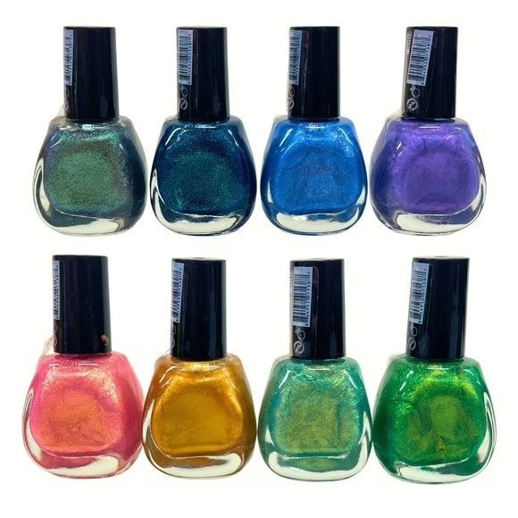 Wholesale Lot Of 6,912 Bottles Of Holographic Nail Polish – Suggested Retail Price $5.00 Each – Your Price Is Only .69 Each