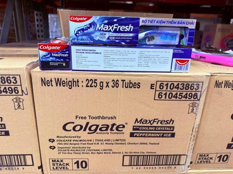 Colgate Max Fresh Peppermint 225G + FREE Toothbrush Case Pack 36 $62.00 per master case