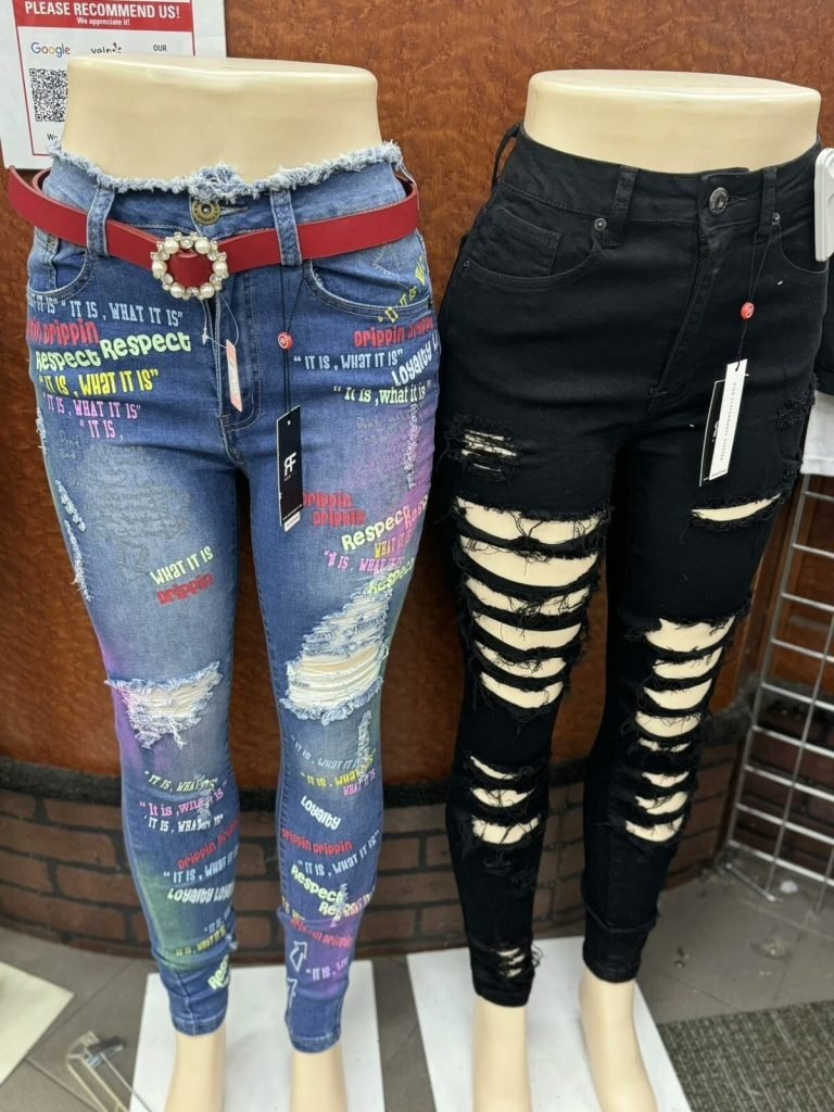 Wholesale Lot Of 100 Women’s Boutique Label Jeans – Your Price Is Only $9.00 Each